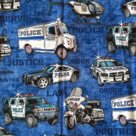 Back The Blue đź’™ Police / Law Enforcement Print Quilting Fabric - Picture 7 of 8